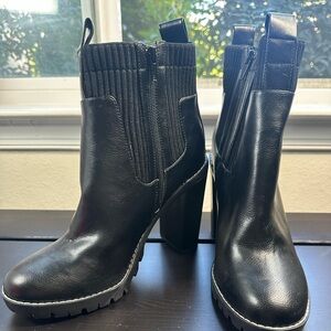 BCB Generation Women's Prali Chelsea Booties Black Ankle Boots